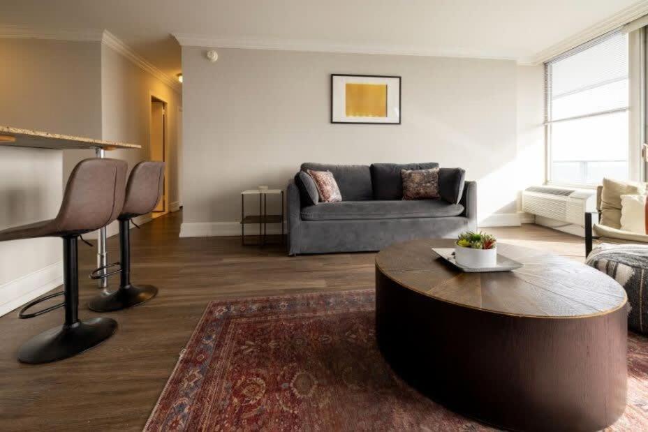 Apartment Cozysuites 800 Tower 2br With Gym! 35