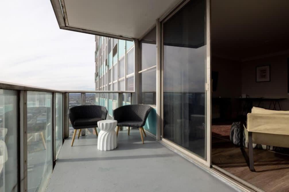 Cozysuites 800 Tower 2br With Gym! 35