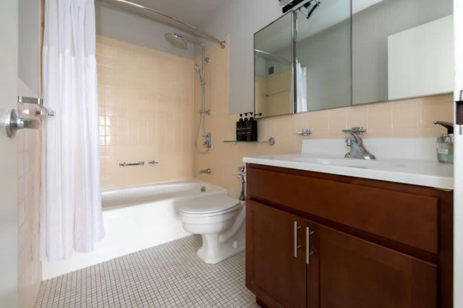 Apartment Cozysuites 800 Tower 2br With Gym! 35 *